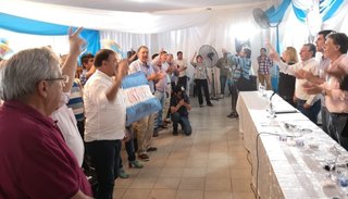 Urtubey asistió al Congreso del PJ