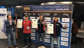 Nico Kútulas estiró su racha de títulos, esta vez en España