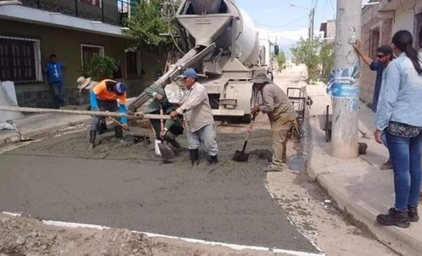 Pavimentan Bº San Cayetano y construirán un colegio secundario en San Agustín - El Tribuno.com.ar