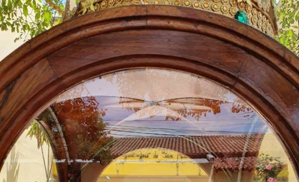 Prohibieron el ingreso de la Virgen peregrina de Río Blanco a la Escuela Normal - El Tribuno.com.ar