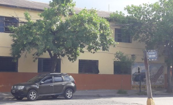 Acto por los 70 años de la tecnica San Ignacio de Loyola - El Tribuno.com.ar