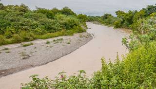 Deberán evitar nuevos asentamientos poblacionales dentro de la línea de ribera del río Arenales