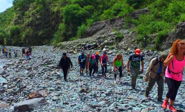 Cascada del río La Horqueta en Yala - El Tribuno.com.ar