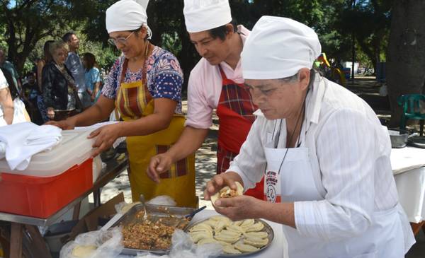Mañana llega la 3° Feria de la Empanada en Plaza Alvarado - El Tribuno.com.ar