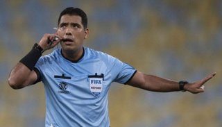 Cambiaron al responsable del VAR por hablar de River y las simulaciones