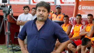 Volvió al ruedo Caruso Lombardi: es el nuevo DT de Belgrano de Córdoba