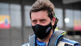 Vuyovich da pelea por el campeonato en el Turismo Pista