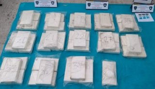 Detuvieron a la hermana de De La Cruz con 40 kilos de cocaína