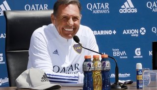 Russo confirmó que Pol Fernández no jugará más en Boca