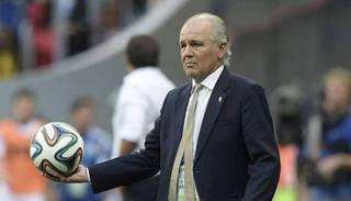 Internaron de urgencia al ex DT de la selección Alejandro Sabella