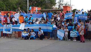 Marcharon en Güemes en contra de la ley de aborto