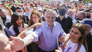 Arranca una  frenética semana  por los cierres de  campaña con miras a  las elecciones del 14