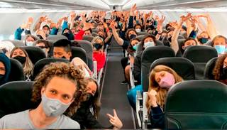 Modifican los protocolos para los viajes de egresados