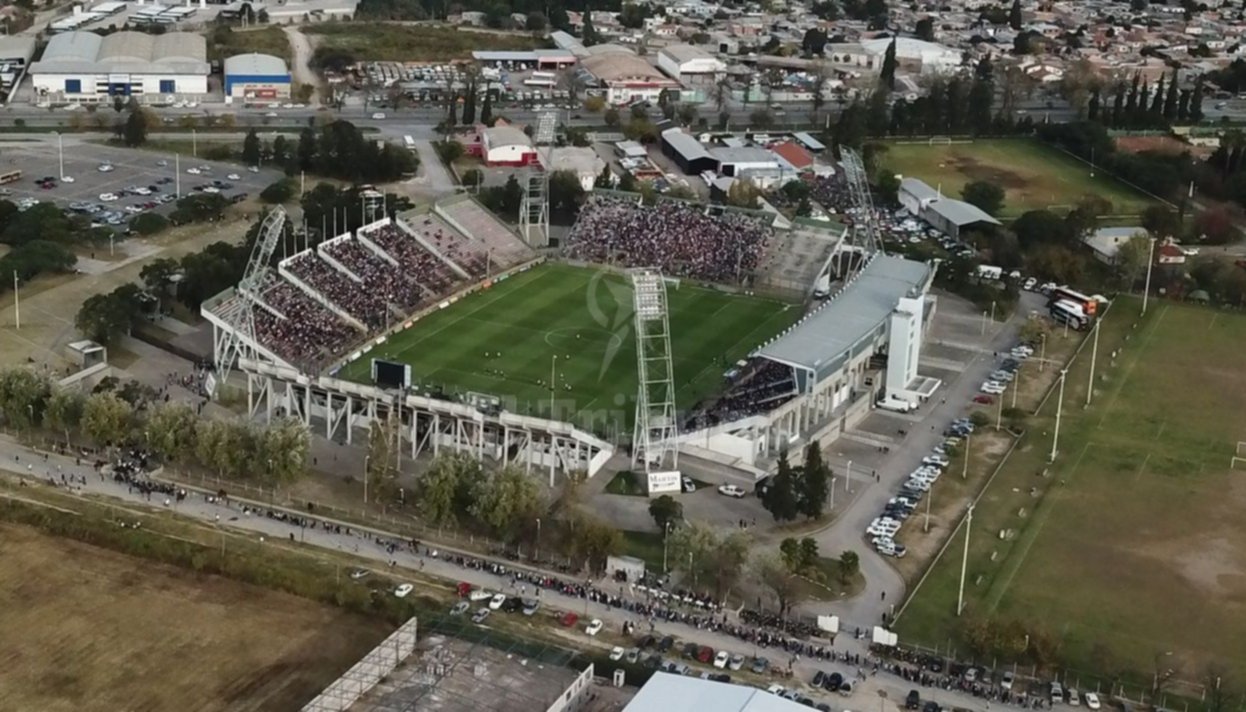 El estadio Padre Martearena será la sede de la semifinal entre Central  Norte y Gimnasia y Tiro