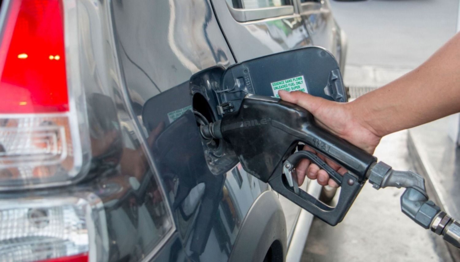 Precios Justos: El Gobierno analiza aplicar el programa para los combustibles