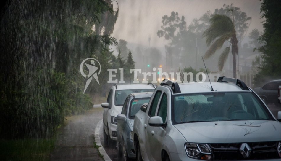 Después de la fuerte tormenta sobre la ciudad de Salta... el arco iris - Después de la fuerte tormenta sobre la ciudad de Salta... el arco iris