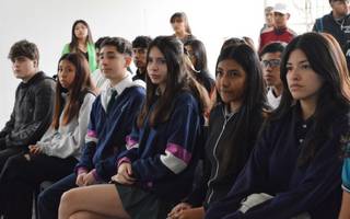 Estudiantes eligieron menú de la Cena Blanca