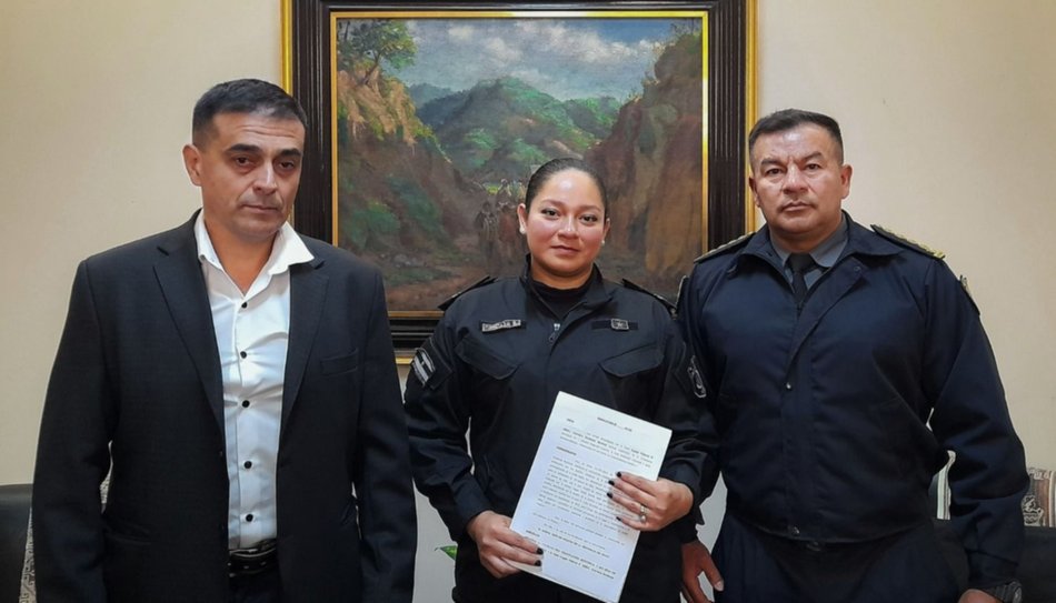 Una policía le salvó la vida a una beba de 10 meses en Caimancito
