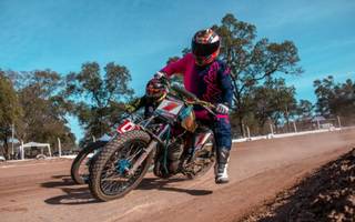 Corren hoy última fecha coronación
