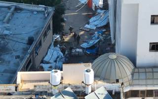 Las tropas israelíes tomaron por asalto el mayor hospital de Gaza