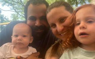 La familia del bebé argentino rehén de Hamas contó cómo sucedió el ataque