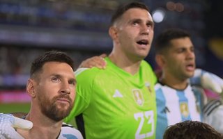 Uruguay le ganó a Argentina 2 a 0 en La Bombonera