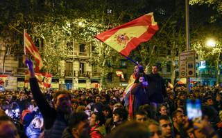 Por qué hay protestas en España contra Pedro Sánchez