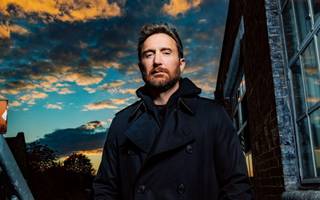 David Guetta y Kim Petra lanzaron su nuevo single de pop global 'When We Were Young' Kim Petras.