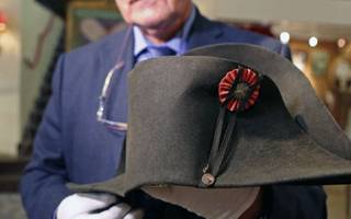 Subastaron el bicornio de Napoleón por más de 1,9 millones de euros