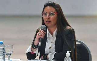 El Ministerio de la Mujer sigue engrosando su planta permanente a pesar de la derrota electoral