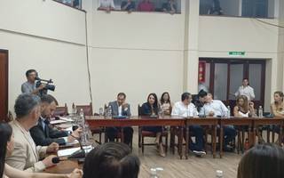  Comerciantes, en contra del proyecto de horario corrido