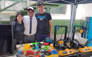 Muestran habilidades e iniciativa para emprender