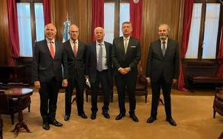 Los jueces de la Corte se reunieron con Mariano Cuneo Libarona, ministro de Justicia de Javier Milei