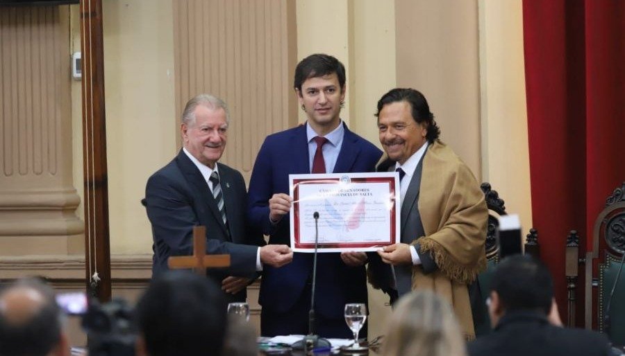 Asumieron los nuevos senadores de Salta