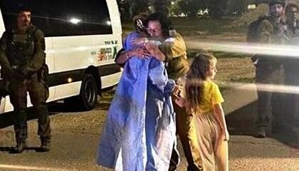 Entre los rehenes liberados por Hamas hay una madre y su hija con familia en Argentina- Entre los rehenes liberados por Hamas hay una madre y su hija con familia en Argentina