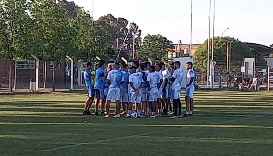 Gimnasia y Tiro en Bahía Blanca: la llegada del plantel y cómo formará el equipo contra Olimpo