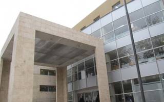 Cargos en hospitales