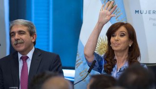 Aníbal Fernández a Cristina Kirchner: "Debe conducir al Peronismo"
