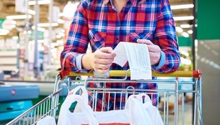 Para no ser pobre, una familia necesitó percibir $14.060 en noviembre