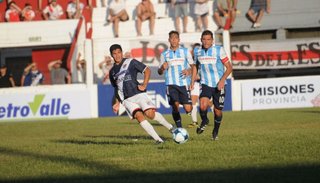 Gimnasia cumplió su meta del semestre: ganó en Misiones y se metió al octogonal