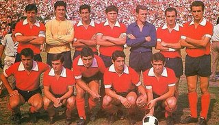 El día que Independiente y Racing festejaron juntos
