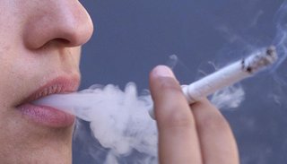 El cáncer de pulmón es la principal causa de muerte en mujeres y hombres