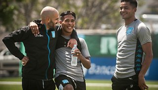 Racing, en Córdoba, se quiere escapar otra vez