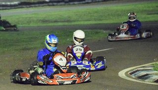 Campeones nocturnos en el trazado Nicolás Vuyovich
