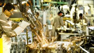 La construcción y la industria se desplomaron más del 6%