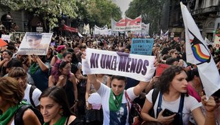 Nuevo paro y movilización de mujeres en repudio al fallo por el crimen de Lucía Pérez