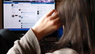 Una mujer mendocina debe indemnizar a su ex por difamarlo por Facebook