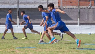 Juventud busca ahuyentar los males mayores en su último partido del año
