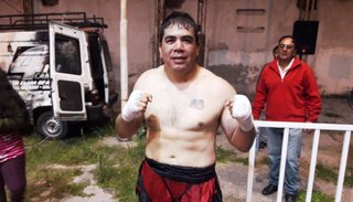 El Ñato Burgos volvió al ring para su despedida
