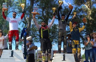Festejo salteño en motocross